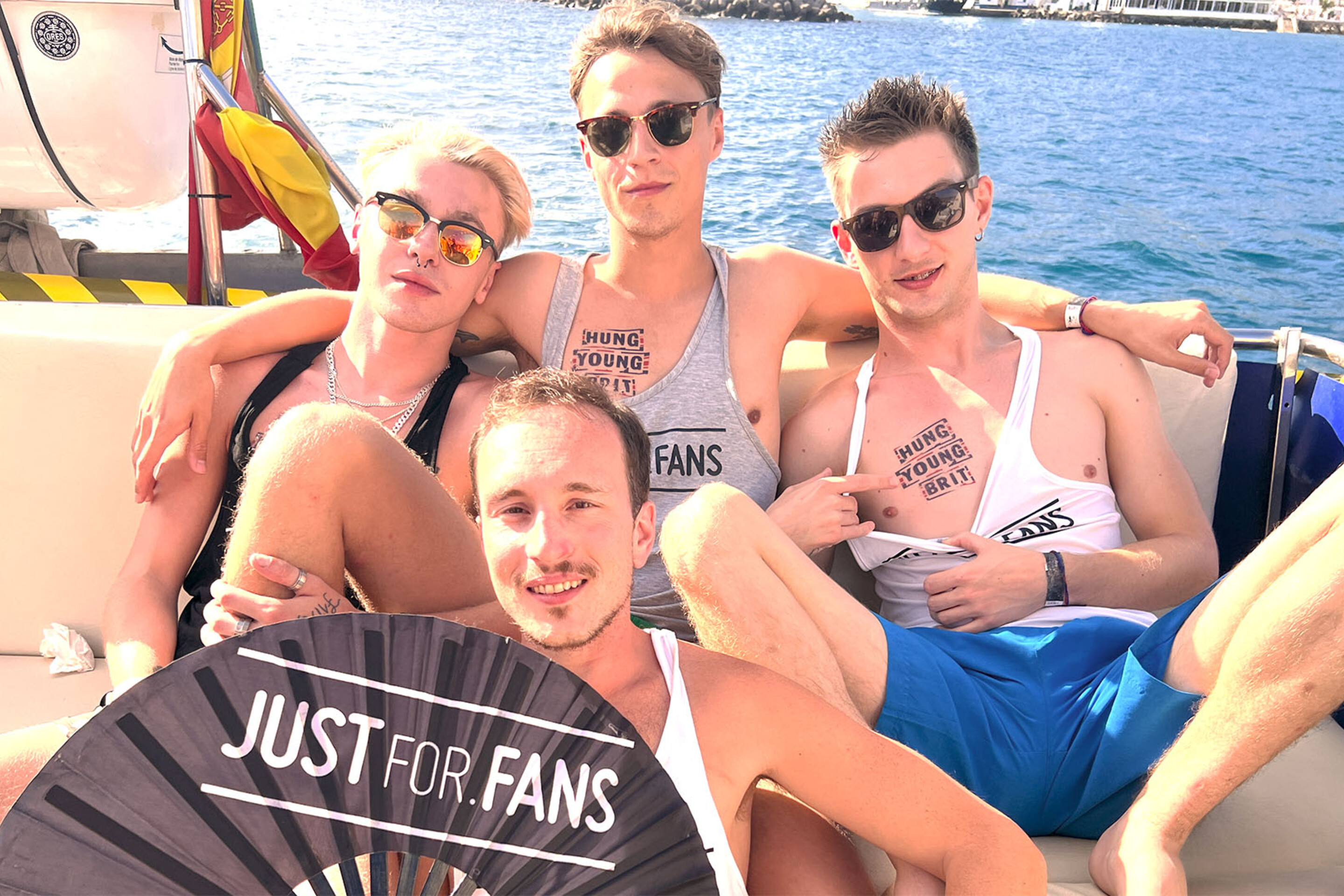 Hyb Lads Sent 2 Collect Cum @Sex-Crazed Public [B][B] Boat Party